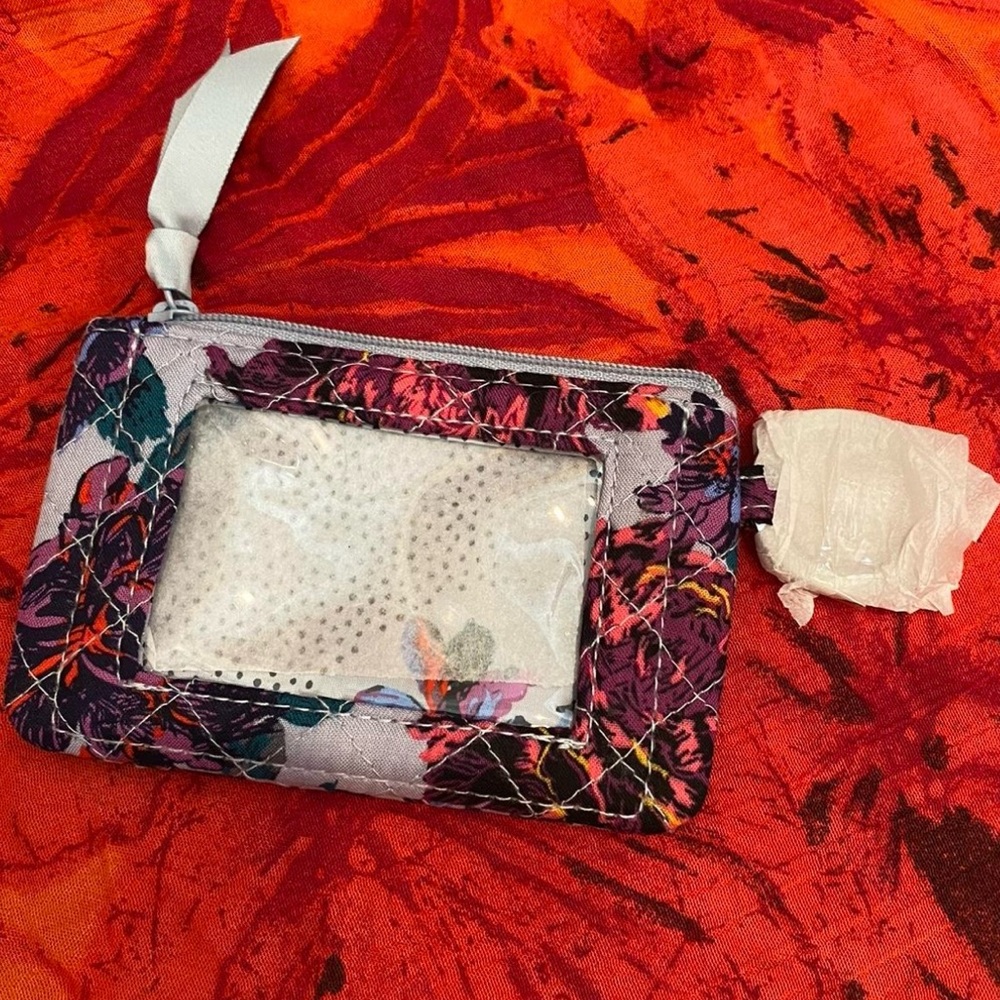 SOLD - NWOT Vera Bradley Zip Coin Pouch Wallet Purse With Key Ring And ID Holder